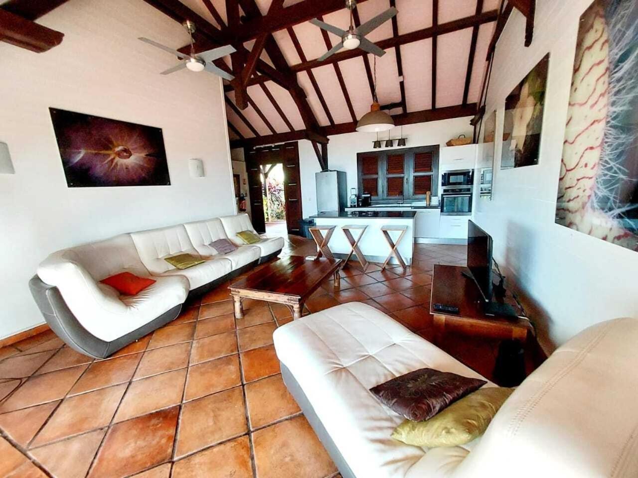 Villa Du Jardin Botanique, Ex. Propriete Coluche Deshaies Extérieur photo